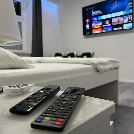 Freshly Renovated City Apartments Essen Kitchen Wifi Near Duesseldorf Airport Exteriér fotografie