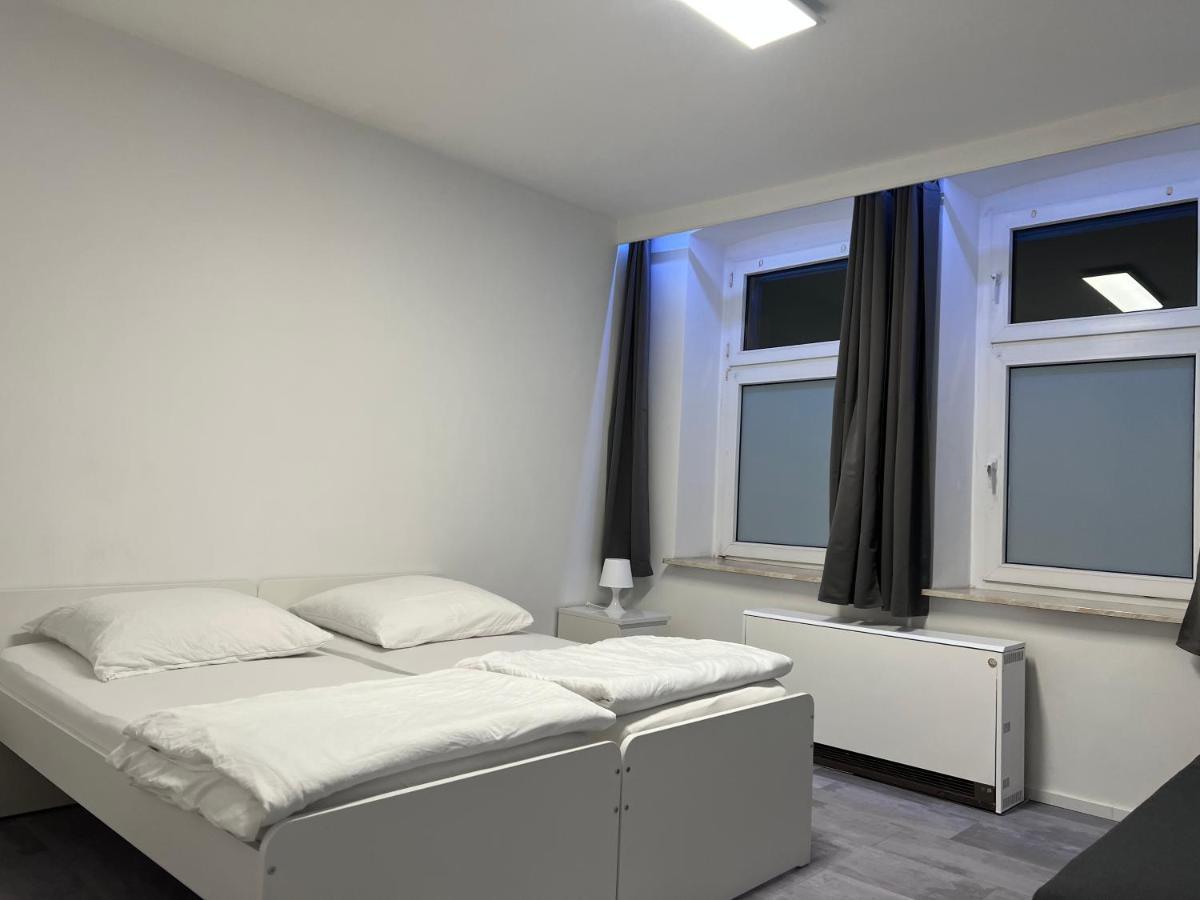 Freshly Renovated City Apartments Essen Kitchen Wifi Near Duesseldorf Airport Exteriér fotografie